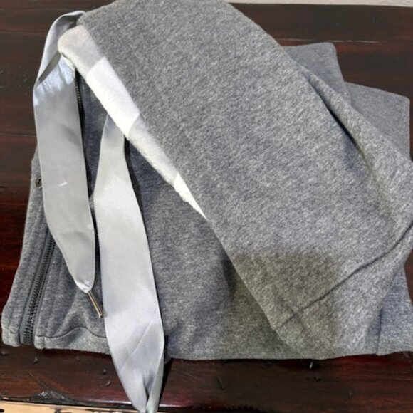 Evy’s Tree Charcoal The Brianna Hoodie - Picture 7 of 7